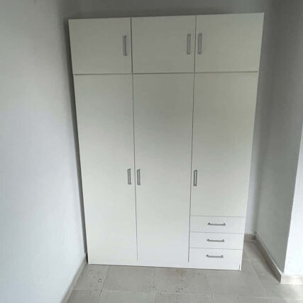 Συναρμολόγηση Επίπλων